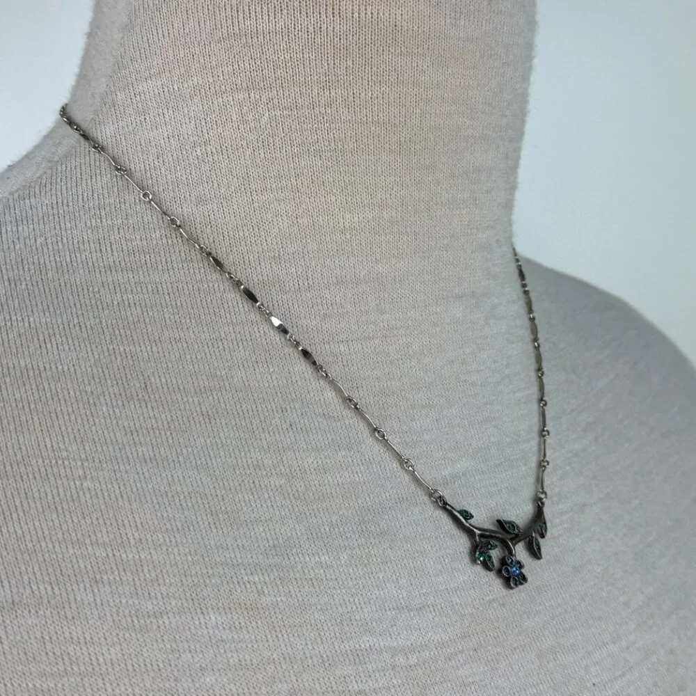 Silver Tone Rhinestone Flower Chain Link Necklace 17.5-19.5